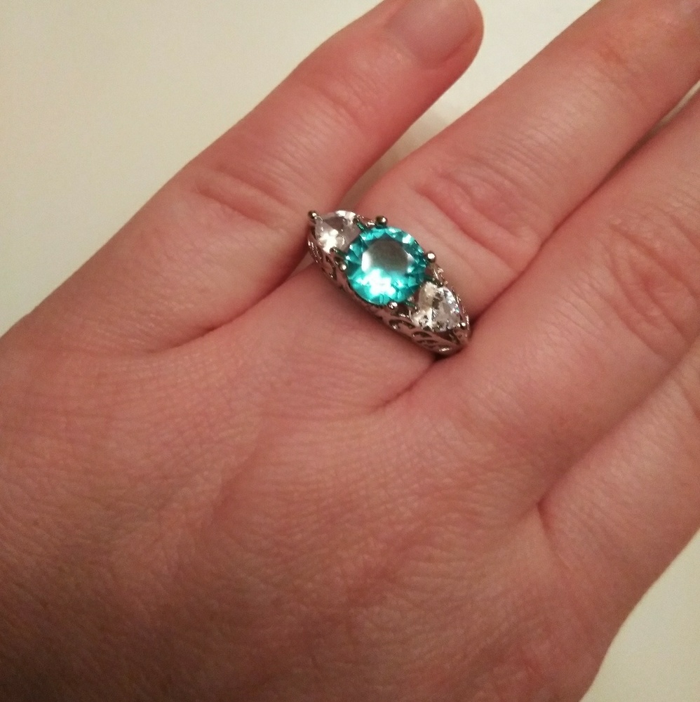 Sterling silver aquamarine antique style ring - Picture 2 of 3